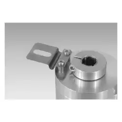 Baumer – Torque arm, 1-arm, bolt circle ø74…94 mm, mounting M6 (mounting kit 028)