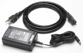 Fluke – Fluke 2362-156 AC Adapter for 1529 Chub-E4 Standard Thermometers, 15V
